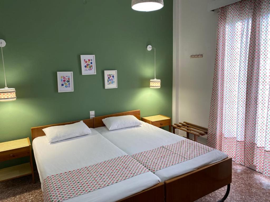 Thalia Hotel Kamena Vourla Exterior foto
